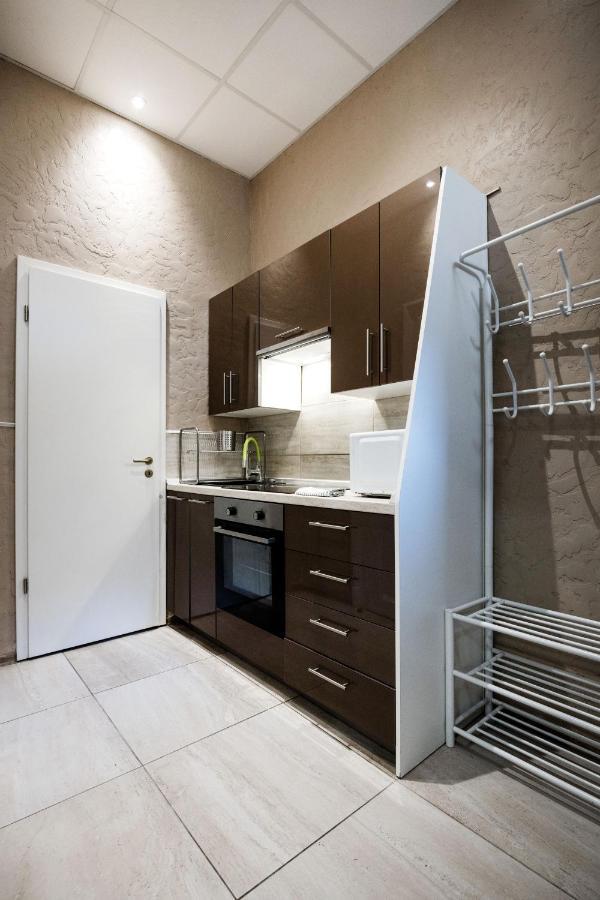Hungarian Rebelian With Ac Apartman Budapest